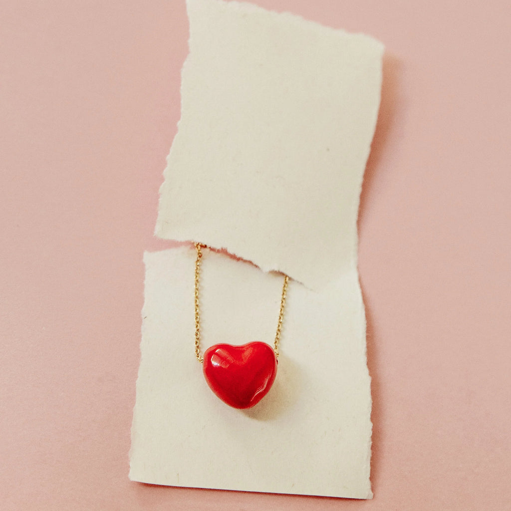 Collana Amore – Il Gioiello Pop che Racconta l’Amore 💖