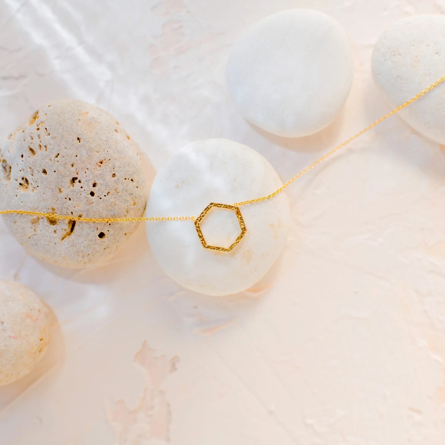 collana esagonale life lines geometrica