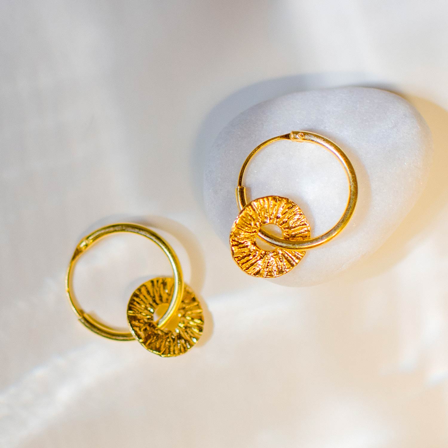 Orecchini Imperfection a cerchio Sparkling Wishes